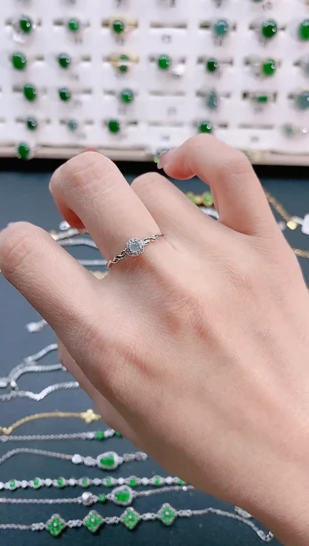 【闪购商品】翡翠戒指银S925镶嵌天然翡翠