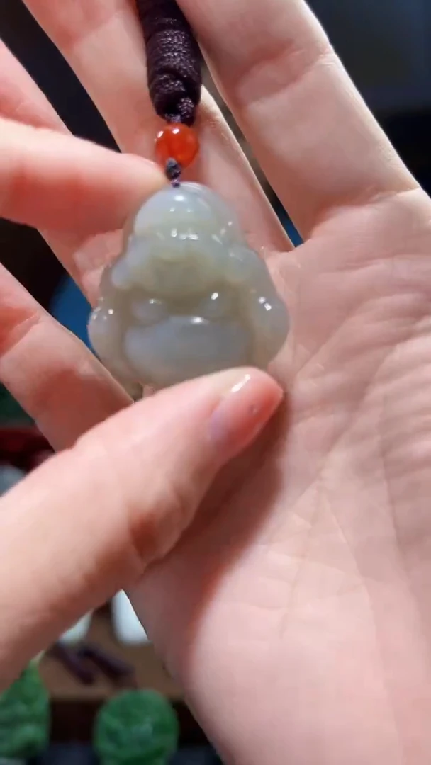 颈饰未镶嵌和田玉·