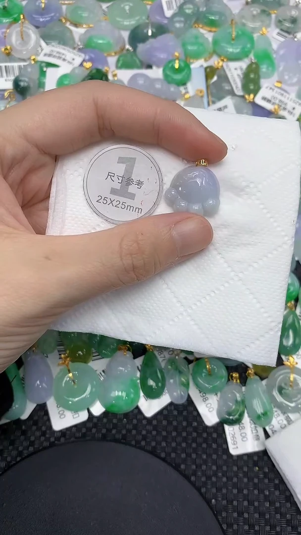 颈饰未镶嵌翡翠1111111