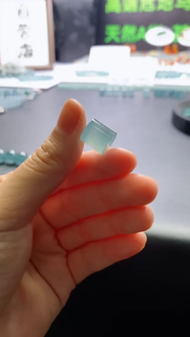 颈饰未镶嵌翡翠0836160127