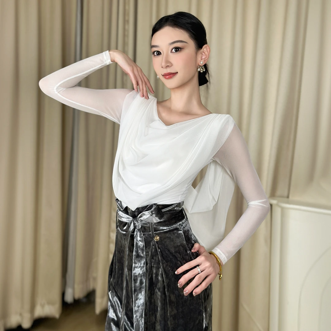 25年秋冬新款交谊舞双人舞国标女士摩登舞上衣跳舞荡领练功服S2