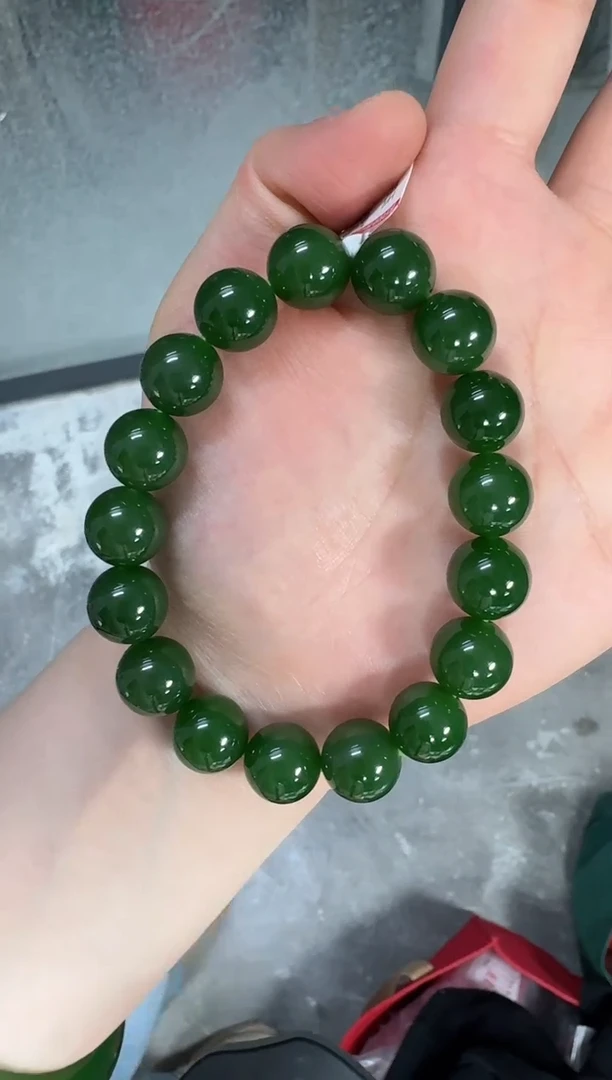 未镶嵌手串和田玉（碧玉）俄料正阳12单圈手串