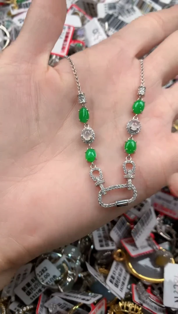 银S925镶嵌戒指翡翠555           8