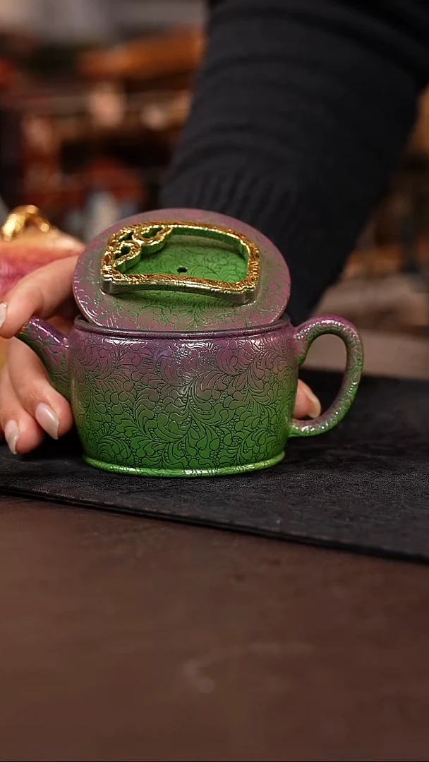 茶壶紫砂扒花汉瓦