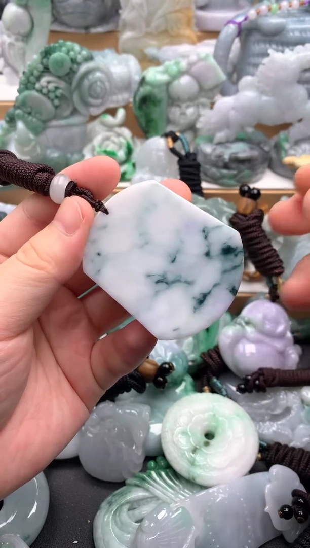 吊坠(不含链)未镶嵌翡翠1