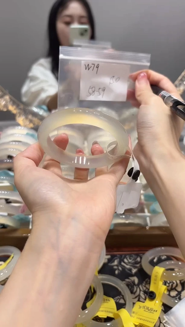 手镯玛瑙/玉髓未镶嵌ฅ****ฅW79