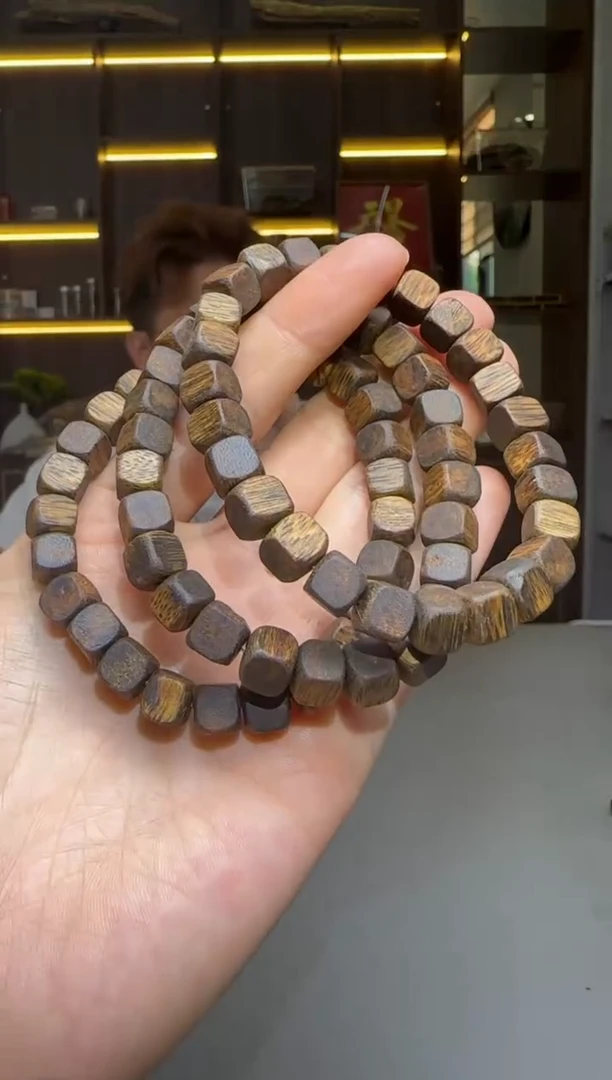 沉香碎屑沉香715号张勺子方糖07单圈配碎屑香粉多样性发一7