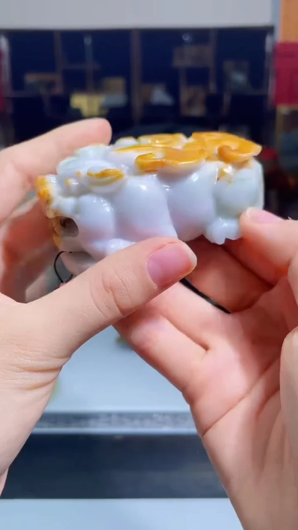 【闪购商品】翡翠吊坠(不含链)未镶嵌A59
