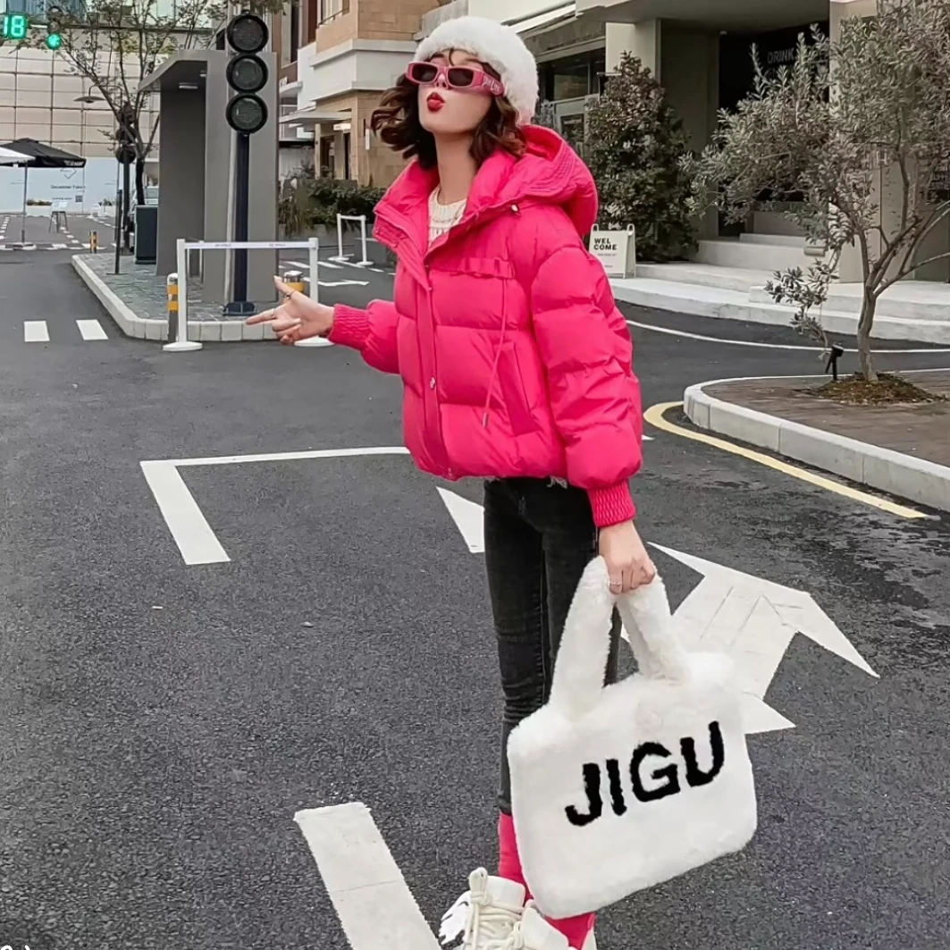 2025年冬季新款女短款时尚加厚高品质羽绒服保暖百搭面包服连帽