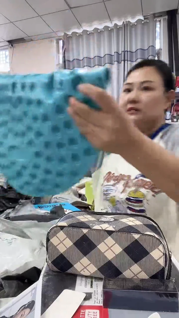 牦牛剖层皮革琪老板女包1号店超好看发图片款