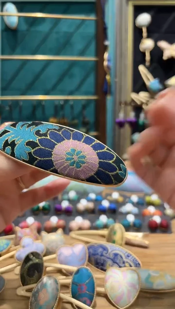 【闪购商品】【一物一拍车】蓝蓝藏青粉花大号弹簧夹