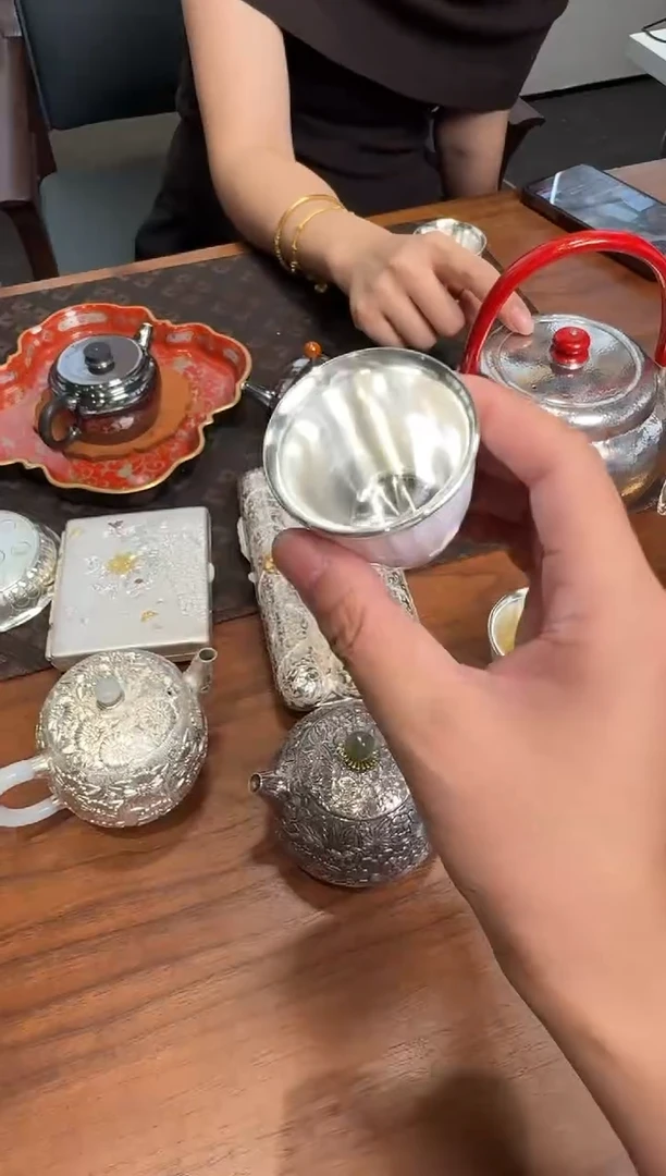 --瓷包银粉杯------------