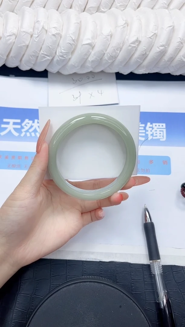 石英质玉手镯未镶嵌140-62