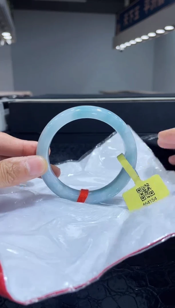 未镶嵌手镯翡翠3