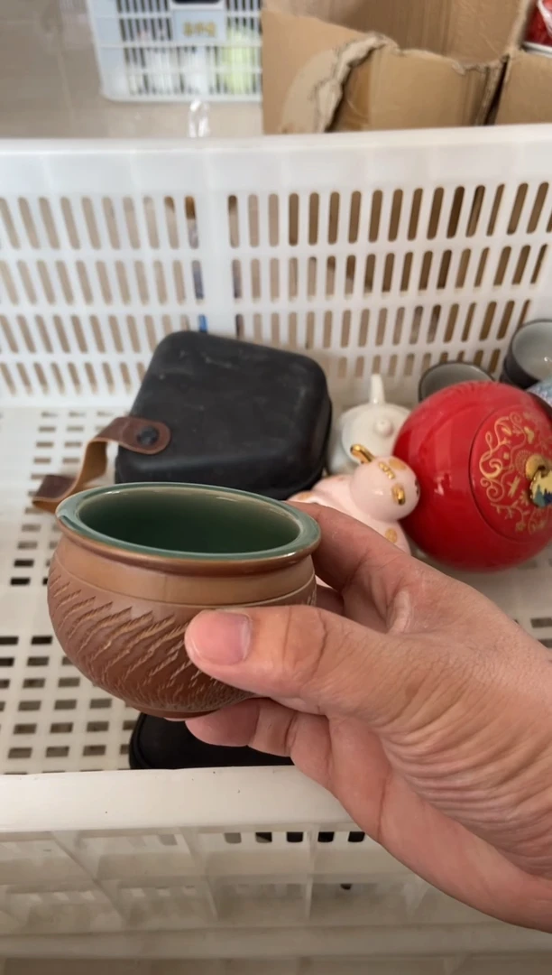 无运费险有瑕疵的摄影的产品有使用过的痕迹有点脏介意勿拍