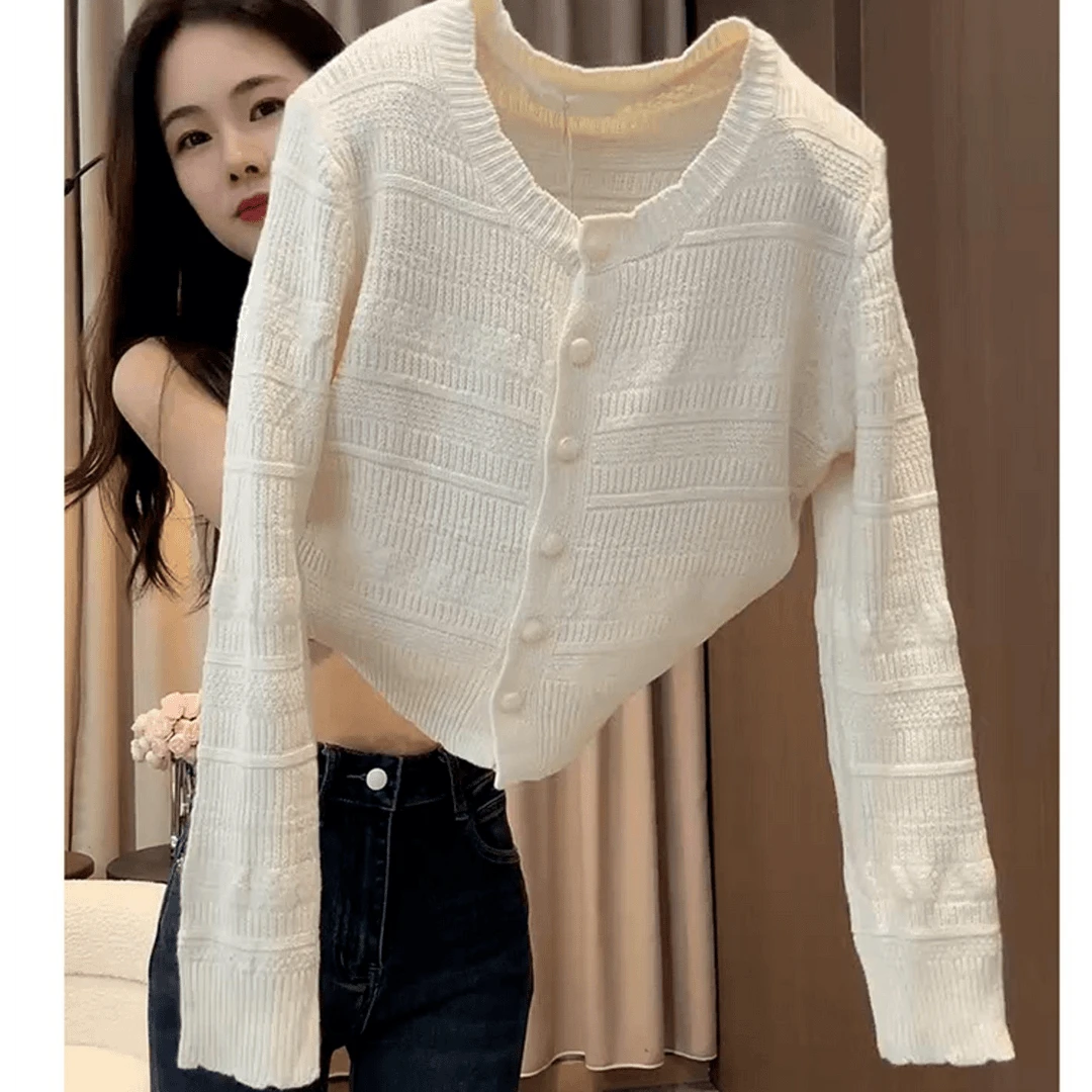 今年流行漂亮软糯慵懒风设计感小众独特米白色针织开衫外套女秋季