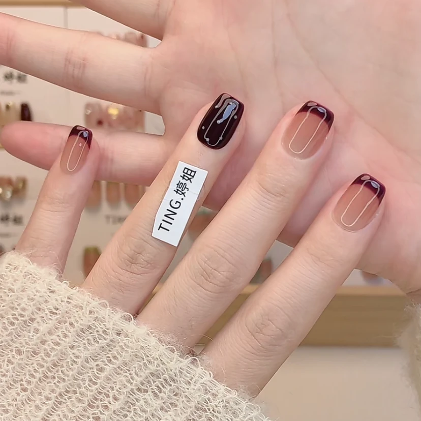 美甲【葡萄紫】2025新款上新 牢固时尚气质穿戴甲