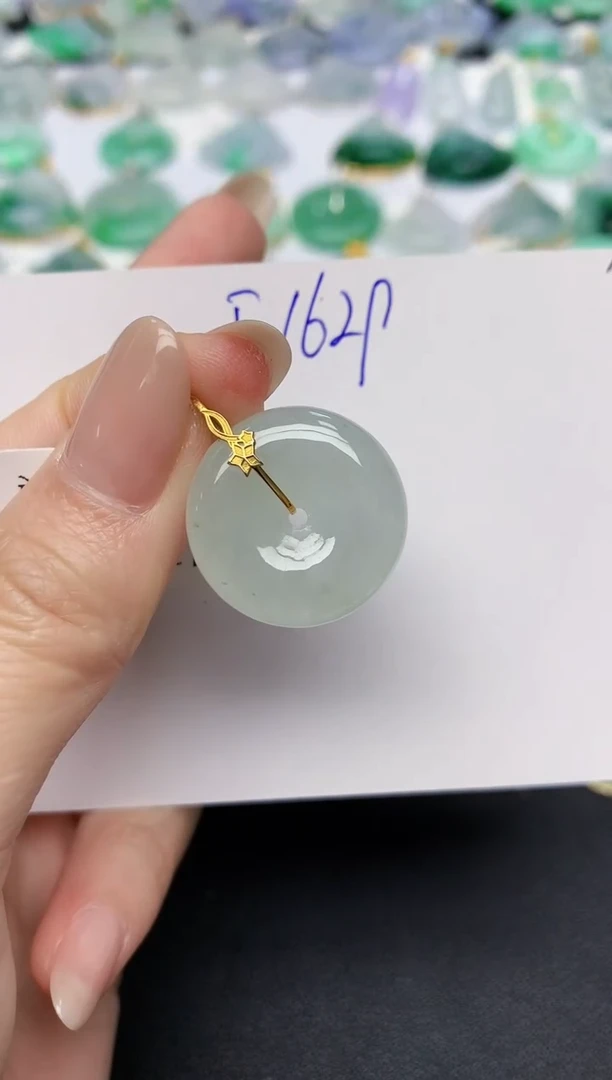 颈饰18K金镶嵌翡翠天然缅甸A货翡翠百元以上9元证书费自理