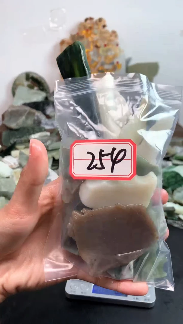 未镶嵌和田玉摆件254