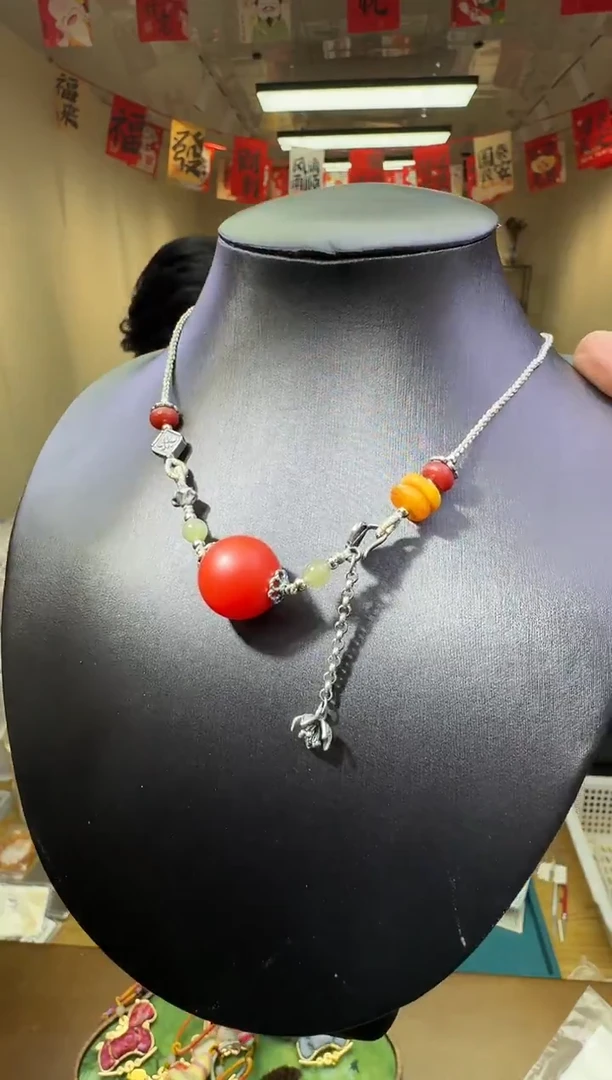 颈饰未镶嵌南红玛瑙多样性发一件 672