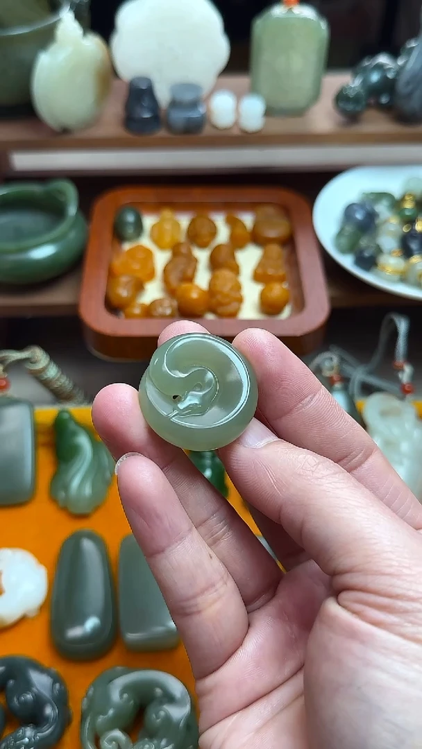 【闪购商品】和田玉颈饰未镶嵌立体小件苏工