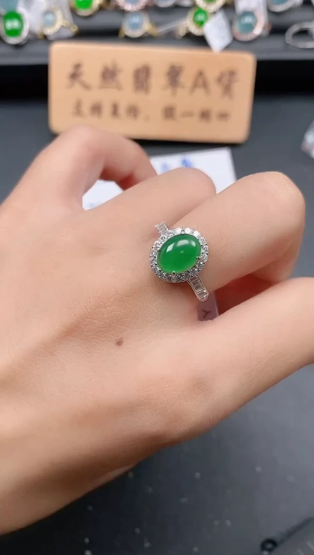 银S925镶嵌戒指翡翠111