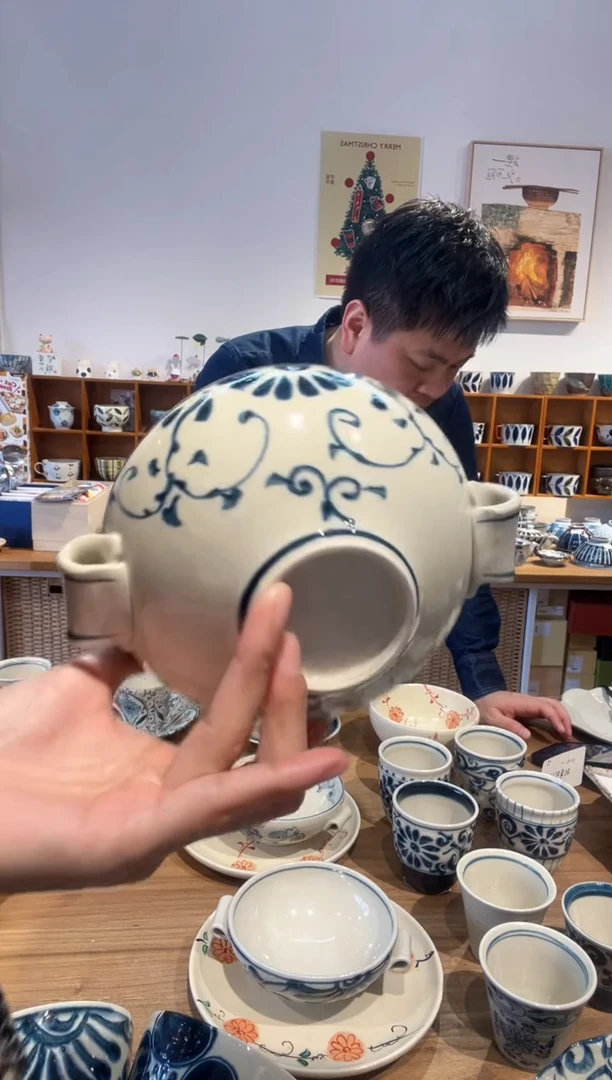 瓷片新品 安南 蓝菊双耳中钵