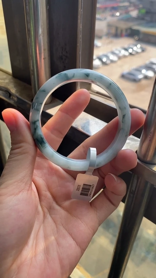 未镶嵌手镯翡翠//20259528   53正圈