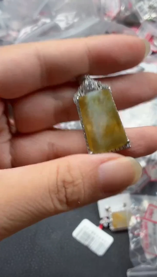 银S925镶嵌戒指翡翠天然A货缅甸翡翠