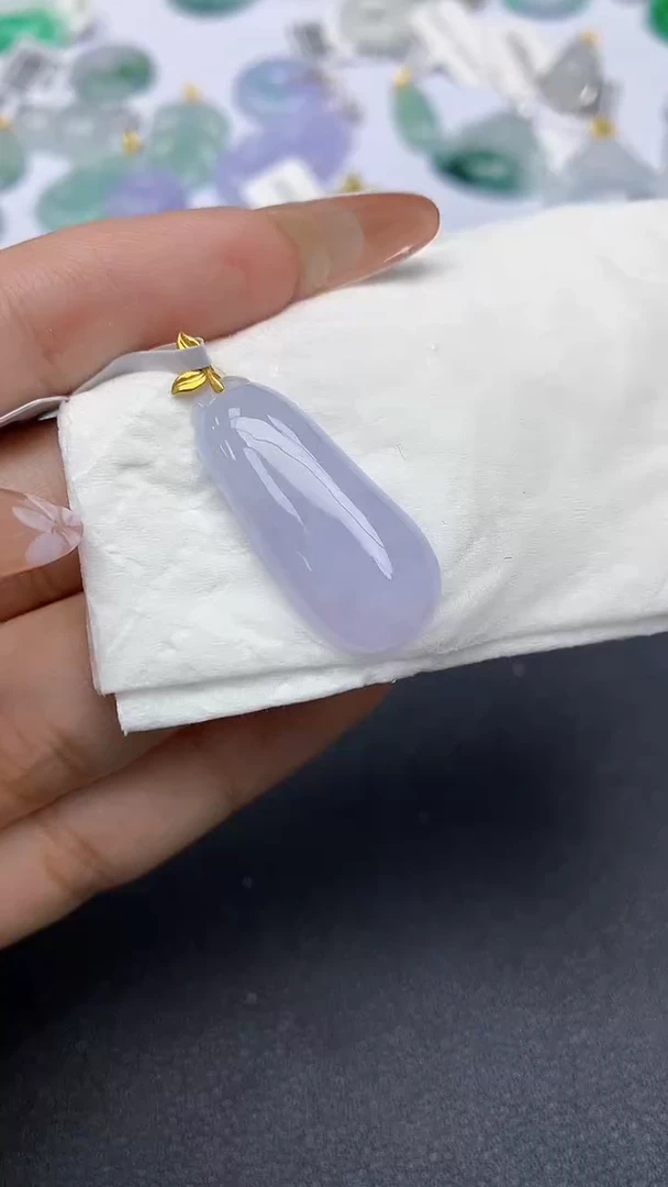 颈饰18K金镶嵌翡翠a货假一赔三支持复检百元上9元证书费自理