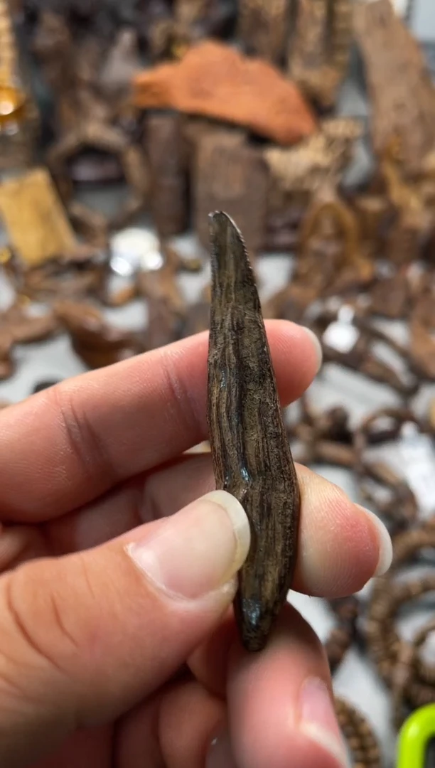 沉香碎屑沉香沙**生 沉香   土沉   沉香   土沉