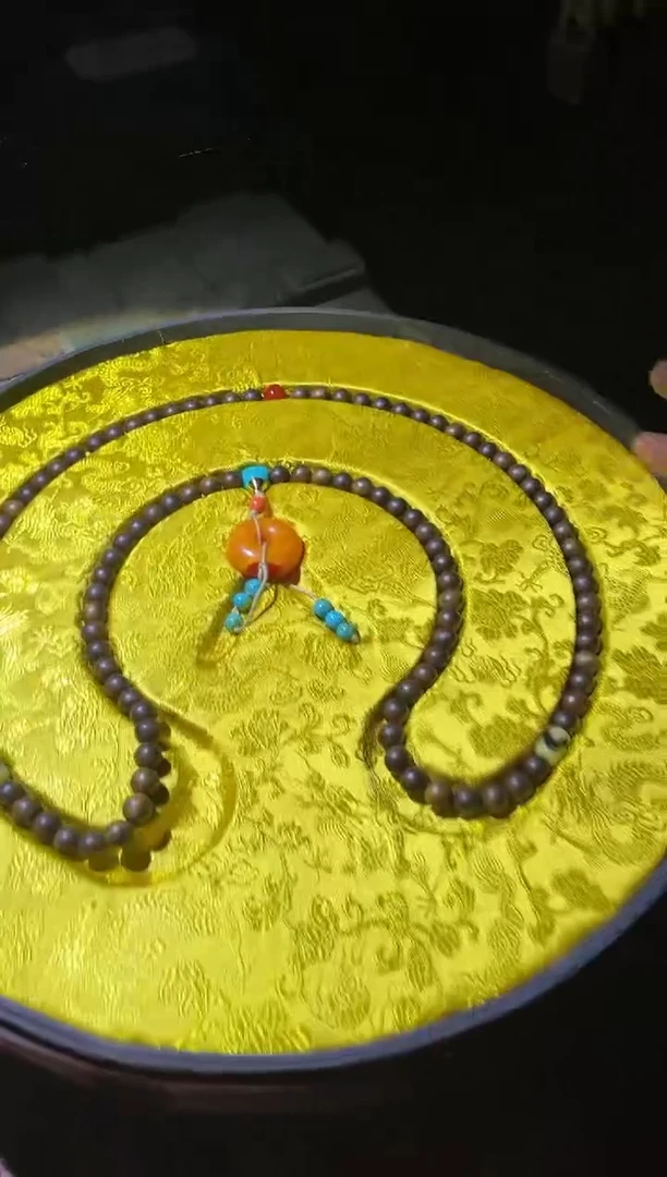 【闪购商品】沉香木摆件67财天然野帝王凡尘富国岛水沉香带漆器盒