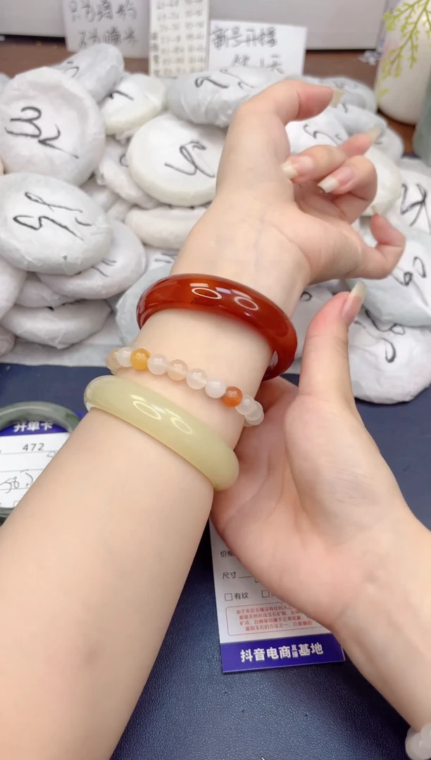 石英质玉手镯未镶嵌473-玛瑙-圈口59