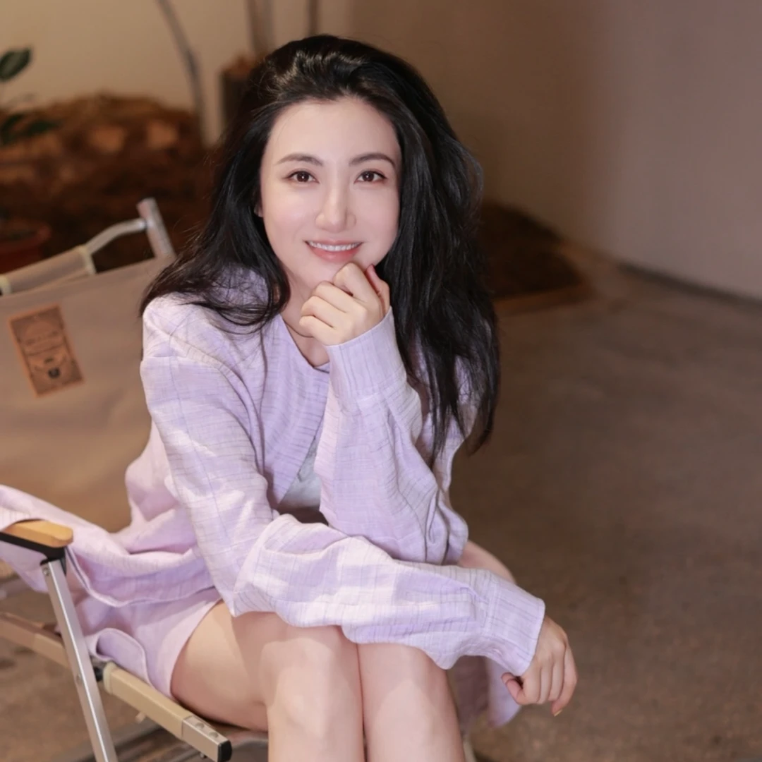 【壁虎姐】GECKO2025春季新款 浅紫色薄款圆领衬衫 松紧腰裤裙套装