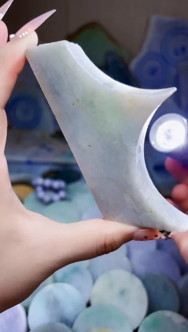 翡翠未镶嵌颈饰翡翠A货 江谭338