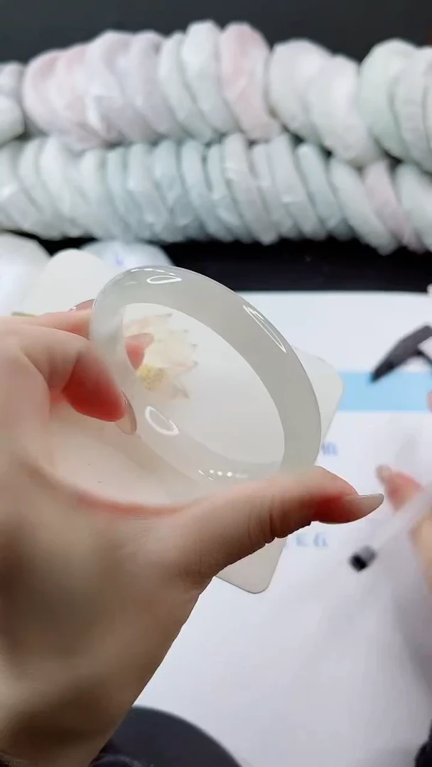 未镶嵌手镯石英质玉多样性发货V7