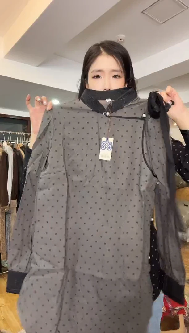 M码      100-110斤  衬衣