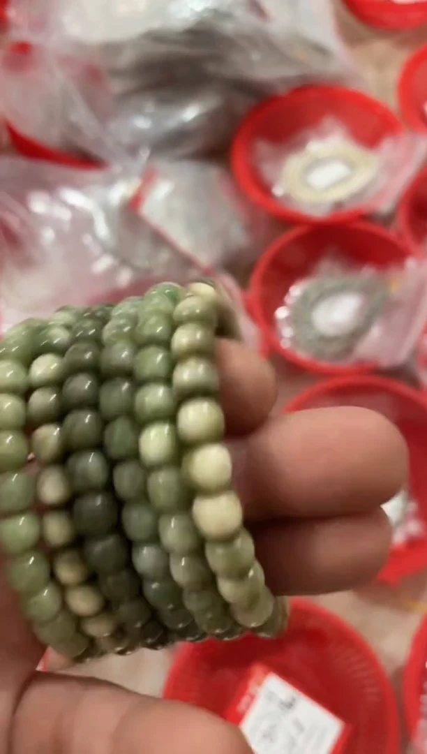 星月菩提吊坠海南星月菩提《J6》8X7小青龙