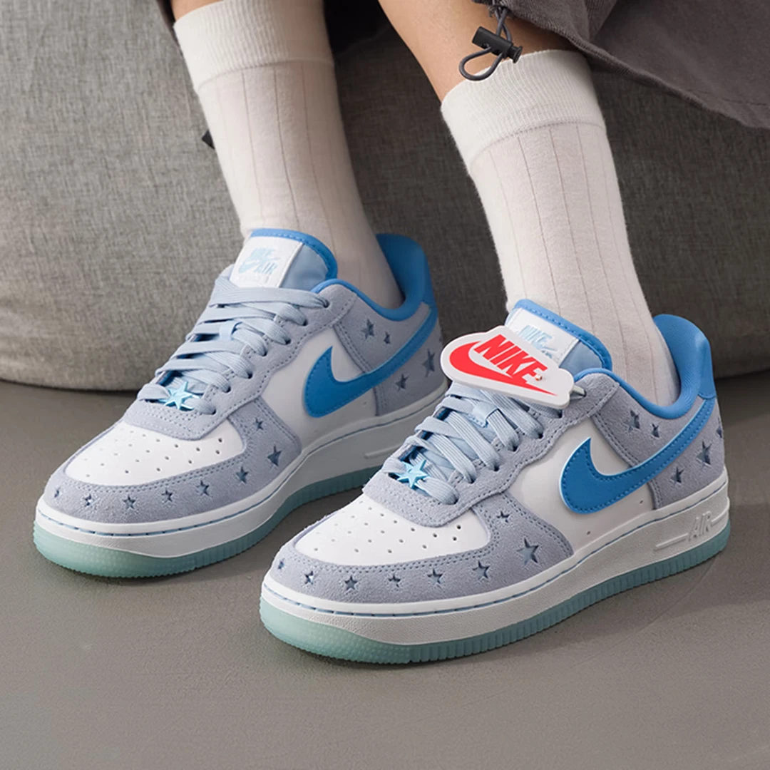 NIKE/耐克Air Force 1空军新款星星运动鞋板鞋轻便休闲HQ8051400