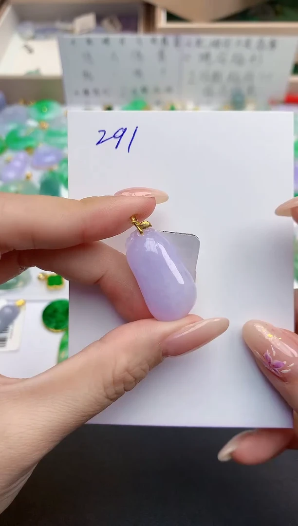 颈饰18K金镶嵌翡翠天然缅甸A货翡翠