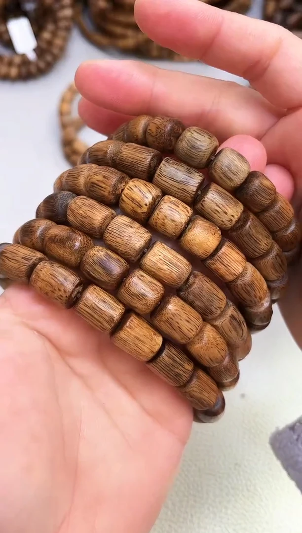 沉香手串棋楠九九沉红金猊随型单圈手串多样性发其一