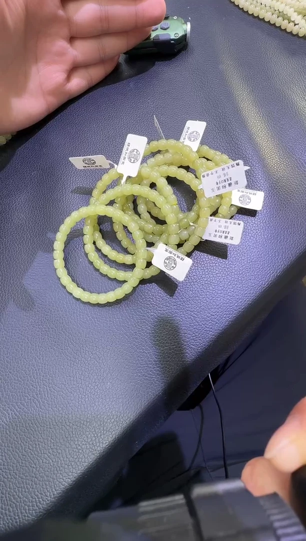 手串未镶嵌和田玉若羌黄口手串（产地直发）