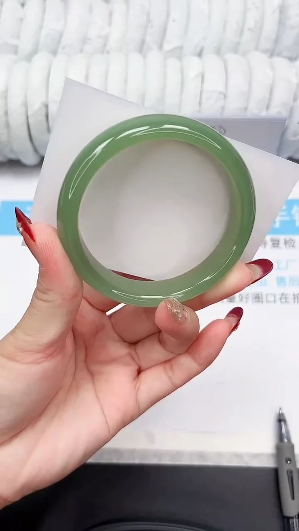 未镶嵌手镯石英质玉87-58..3BQ