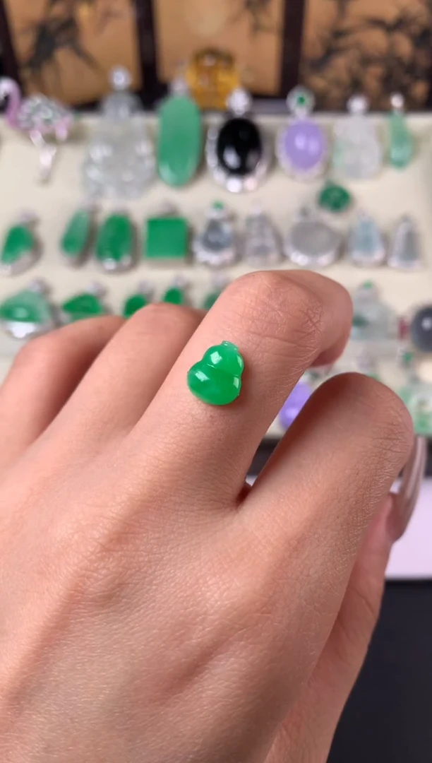 未镶嵌定制翡翠裸石（镶嵌定制）