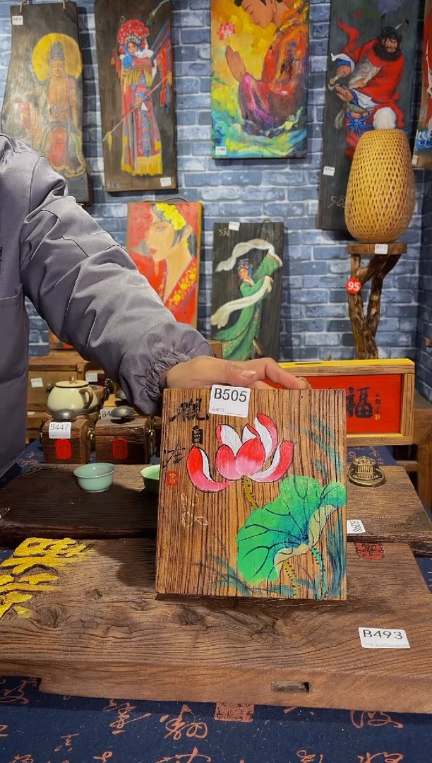 风化老门板丙烯画