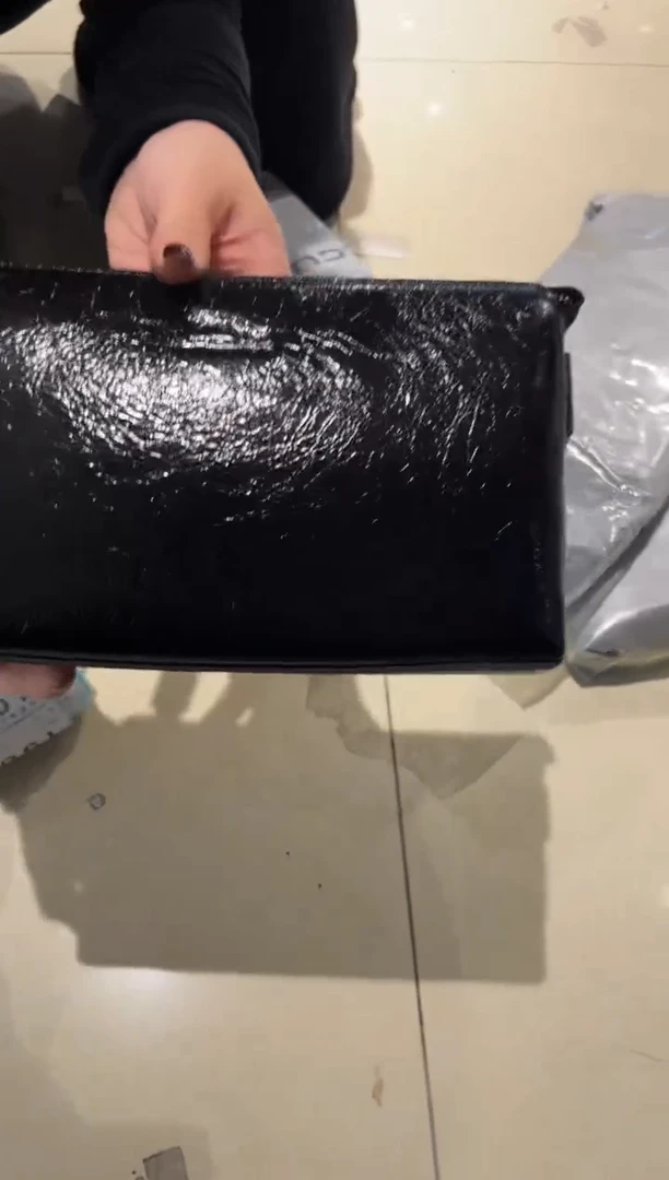 头层牛皮185品牌男包清货中(不要卡单，理性消费）