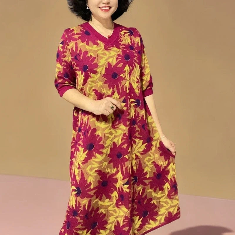 早秋款七分袖黄花针织连衣裙，裙长105左右