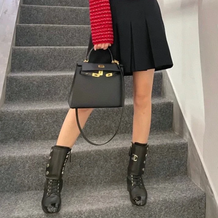 未使用 Chanel/香奈儿 黑色中筒靴秋季秋冬/鞋码36C/QH001939女鞋