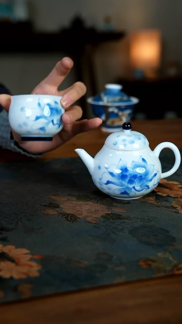 陶瓷一一一二-二零五