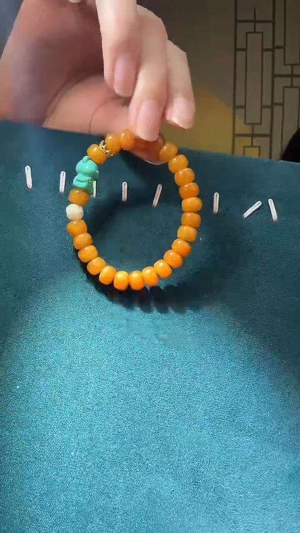 【闪购商品】琥珀裸石未镶嵌A0477天然蜜蜡